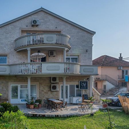 Apartments Vujosevic ティヴァト エクステリア 写真