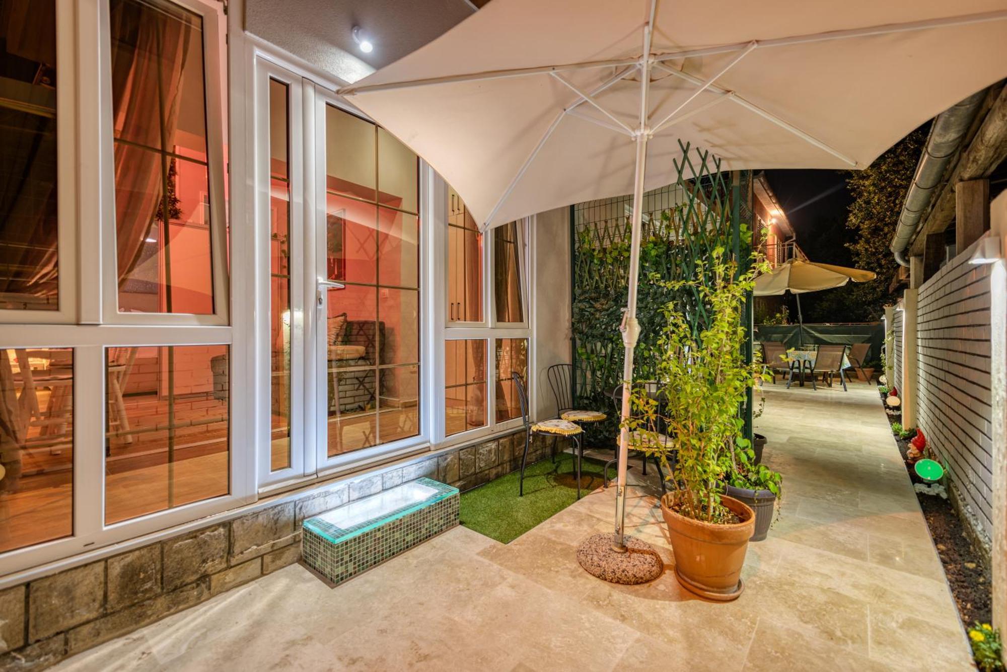Apartments Vujosevic ティヴァト エクステリア 写真
